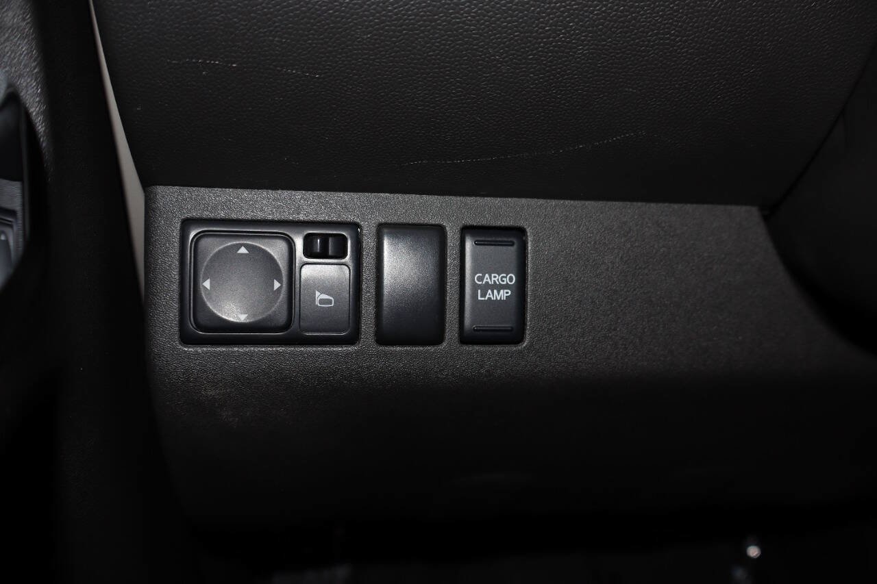 Used 2019 Nissan Frontier SV RWD image 15