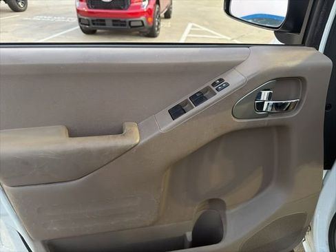 Used 2016 Nissan Frontier SV w/ SV Value Truck Package image 19