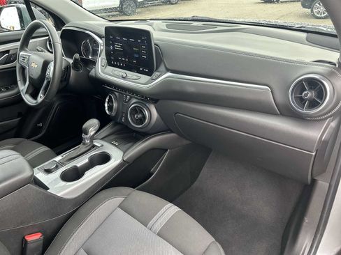 Used 2023 Chevrolet Blazer LT w/ Convenience Package FWD image 29