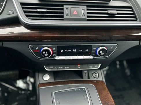 Used 2018 Audi Q5 2.0T Premium Plus w/ Premium Plus Package image 24