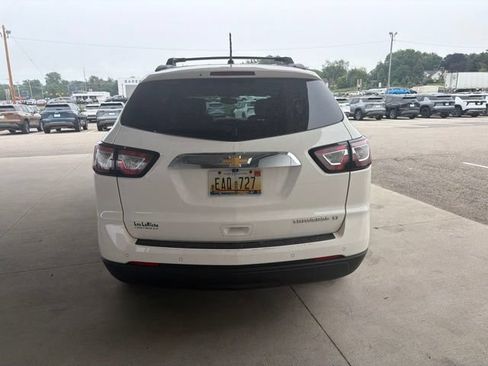 Used 2014 Chevrolet Traverse LT FWD image 4