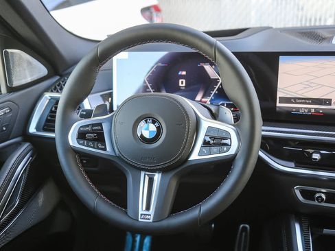 New 2026 BMW X6 M60i w/ Executive Package image 12