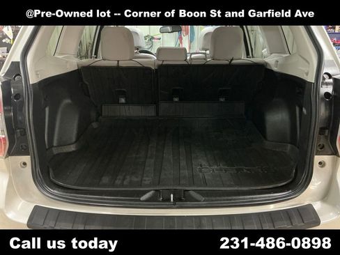 Used 2015 Subaru Forester 2.5i Premium w/ All-Weather Package image 23