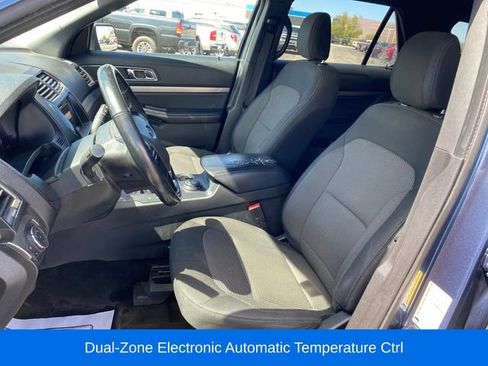 Used 2018 Ford Explorer XLT w/ Equipment Group 201A AWD/4WD image 14
