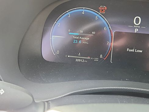 Used 2023 Toyota Highlander Platinum image 22