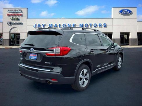 Used 2023 Subaru Ascent Premium w/ Convenience Package AWD/4WD image 2