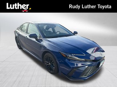 Used 2025 Toyota Camry SE