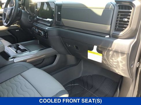New 2026 Chevrolet Silverado 2500 ZR2 AWD/4WD image 24