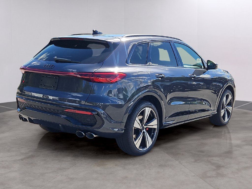 New 2026 Audi SQ5 Premium Plus AWD/4WD image 3