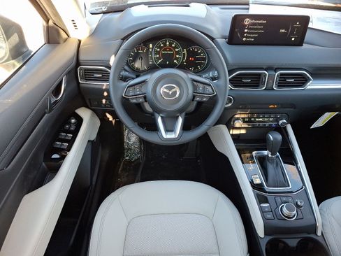 New 2025 MAZDA CX-5 AWD 2.5 S w/ Premium Plus Pkg image 9
