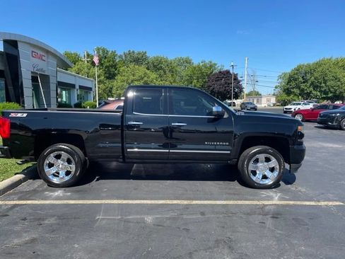 Used 2016 Chevrolet Silverado 1500 LTZ Z71 w/ LTZ Plus Package AWD/4WD image 8