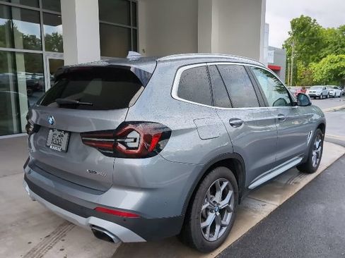 Used 2023 BMW X3 xDrive30i w/ Premium Package AWD/4WD image 3