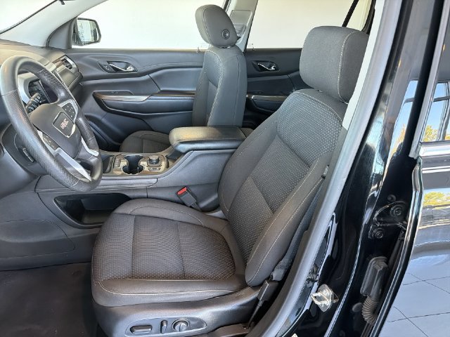 Used 2021 GMC Acadia SLE w/ Driver Convenience Package FWD image 20