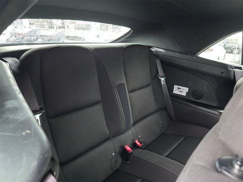 Used 2013 Chevrolet Camaro LT image 13