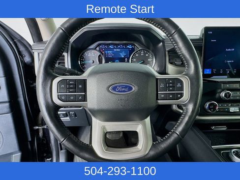 Used 2024 Ford Expedition Max XLT image 11