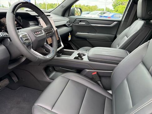 New 2026 GMC Acadia Elevation w/ Super Cruise Package FWD image 17