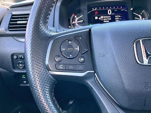 Used 2022 Honda Passport TrailSport image 6