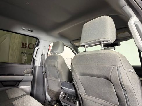 Used 2023 Ford F350 XLT w/ XLT Premium Package AWD/4WD image 19