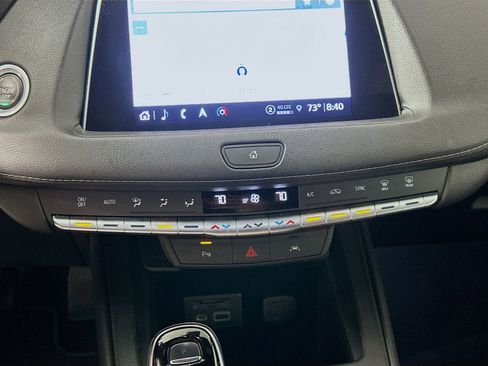 Used 2022 Cadillac XT4 Premium Luxury w/ Driver Awareness Package AWD/4WD image 16