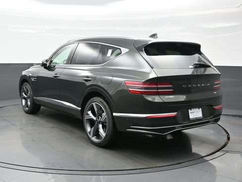New 2025 Genesis GV80 3.5T Prestige image 4