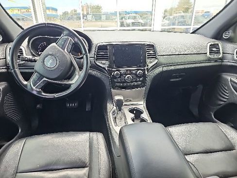 Used 2022 Jeep Grand Cherokee Limited AWD/4WD image 10