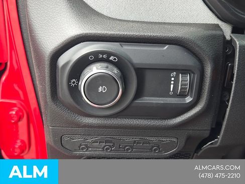 Used 2024 Jeep Wrangler Unlimited Sport AWD/4WD image 27