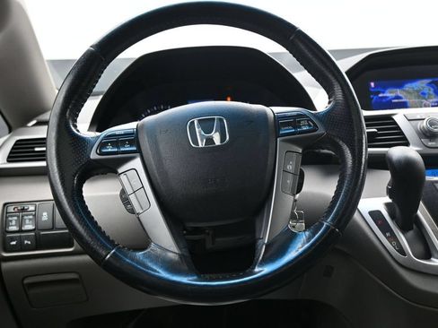 Used 2012 Honda Odyssey Touring image 15