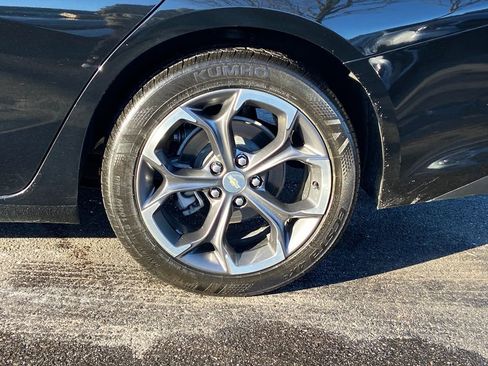 Used 2023 Chevrolet Malibu LT image 9