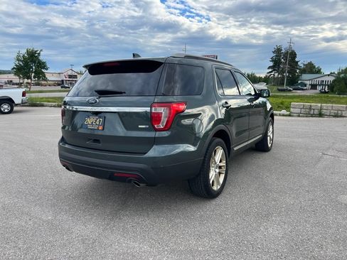 Used 2016 Ford Explorer XLT w/ Equipment Group 202A AWD/4WD image 10