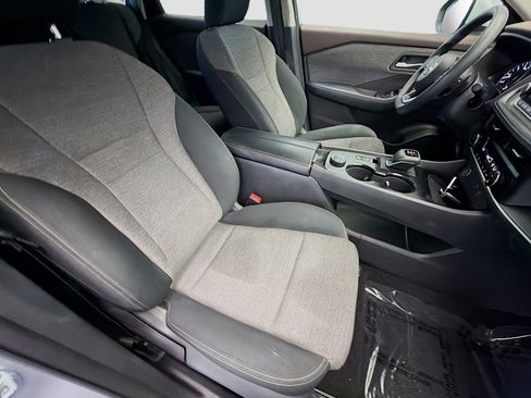 Used 2023 Nissan Rogue SV AWD/4WD image 15