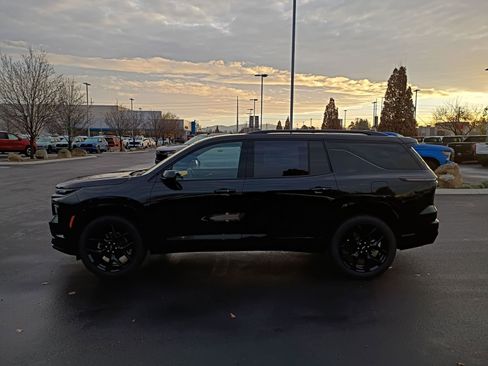 New 2026 Chevrolet Traverse RS image 6