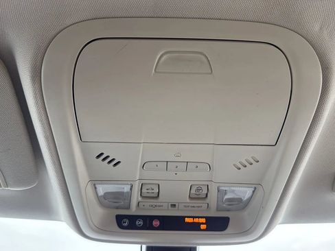 Used 2017 Cadillac XT5 Luxury w/ LPO, Wheel Lock Package image 20