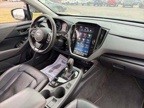 Used 2024 Subaru Crosstrek 2.5i Limited w/ Crosstrek Mirror Package image 11