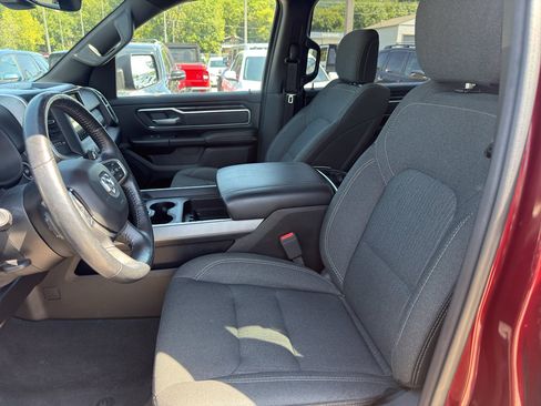 Used 2019 RAM 1500 Big Horn AWD/4WD image 13