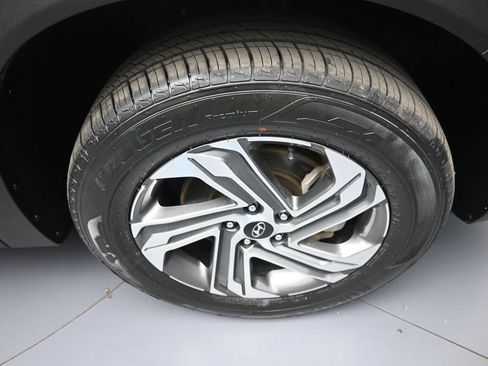 Certified 2023 Hyundai Santa Fe SEL AWD/4WD image 13