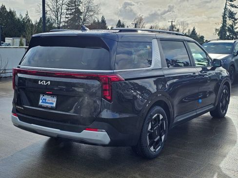 New 2026 Kia Carnival EX image 5