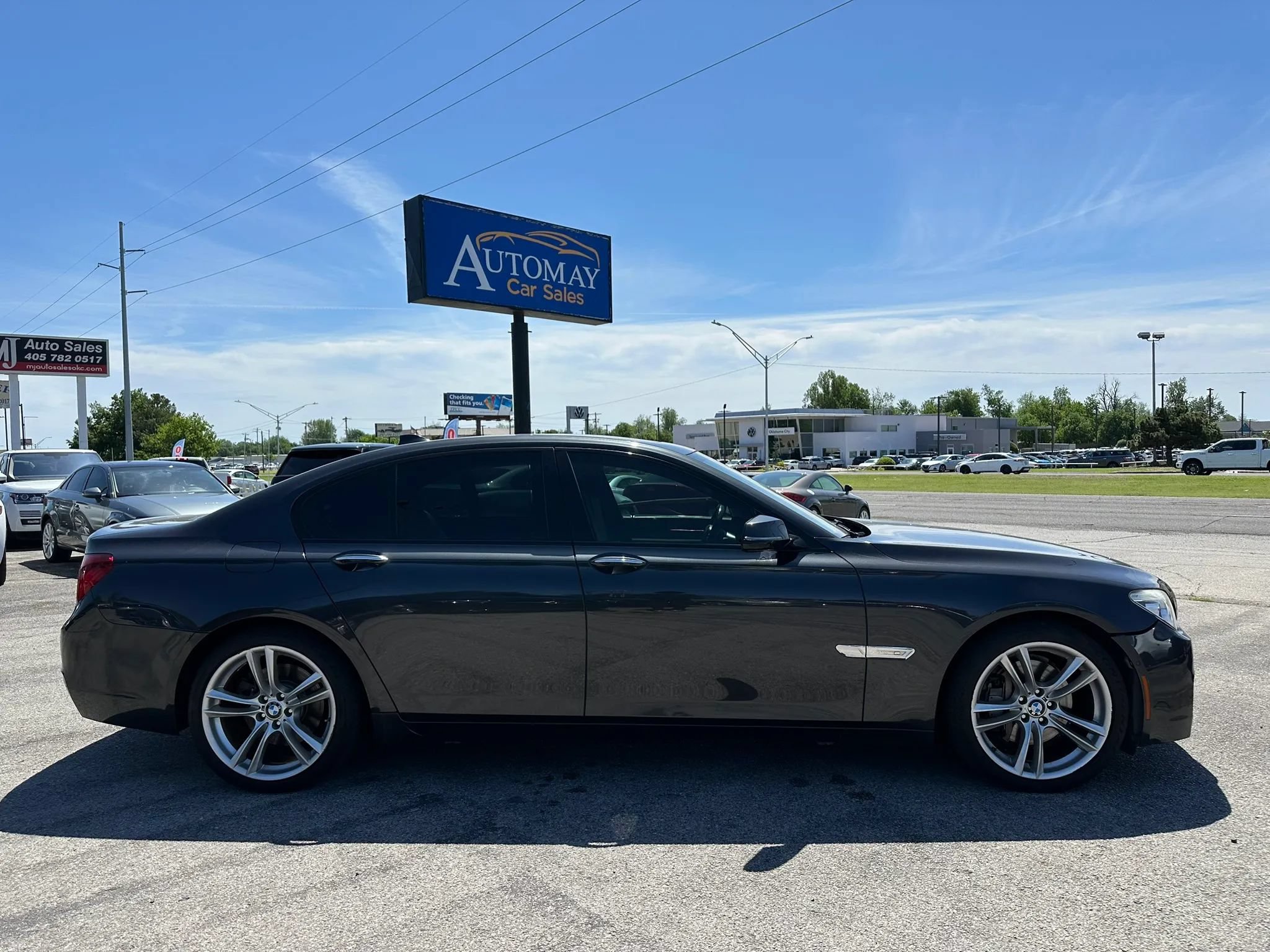 Used 2013 BMW 740i RWD image 77