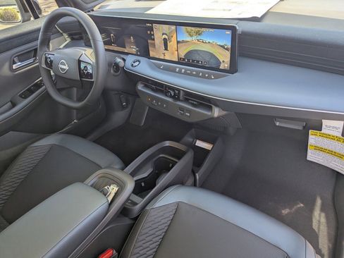 New 2026 Nissan Leaf Platinum+ w/ Cargo Package (Platinum+) image 31