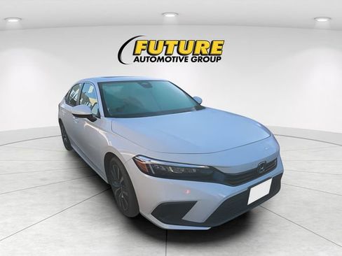 Used 2022 Honda Civic EX image 1