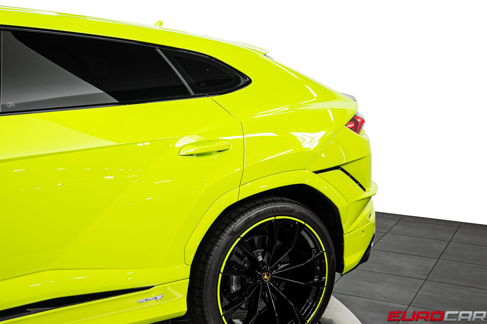 Used 2023 Lamborghini Urus S AWD/4WD image 15