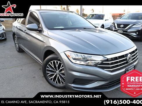 Used 2021 Volkswagen Jetta S image 1