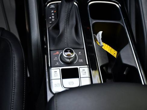 Used 2022 Kia Telluride S AWD/4WD image 28