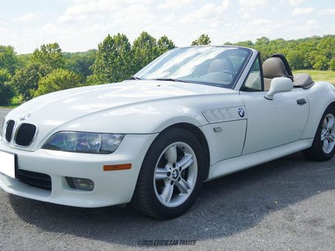 Used 2000 BMW Z3 2.5i image 14