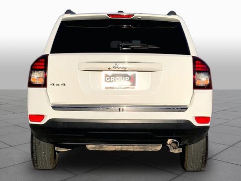 Used 2016 Jeep Compass High Altitude AWD/4WD image 5