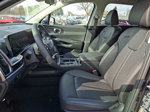 New 2026 Kia Sorento S image 9