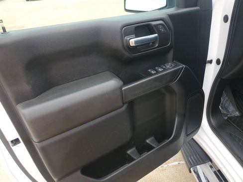 Used 2022 Chevrolet Silverado 1500 Custom w/ LPO, Dark Essentials Package AWD/4WD image 27