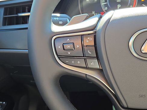 New 2025 Lexus ES 350 w/ Premium Package image 21