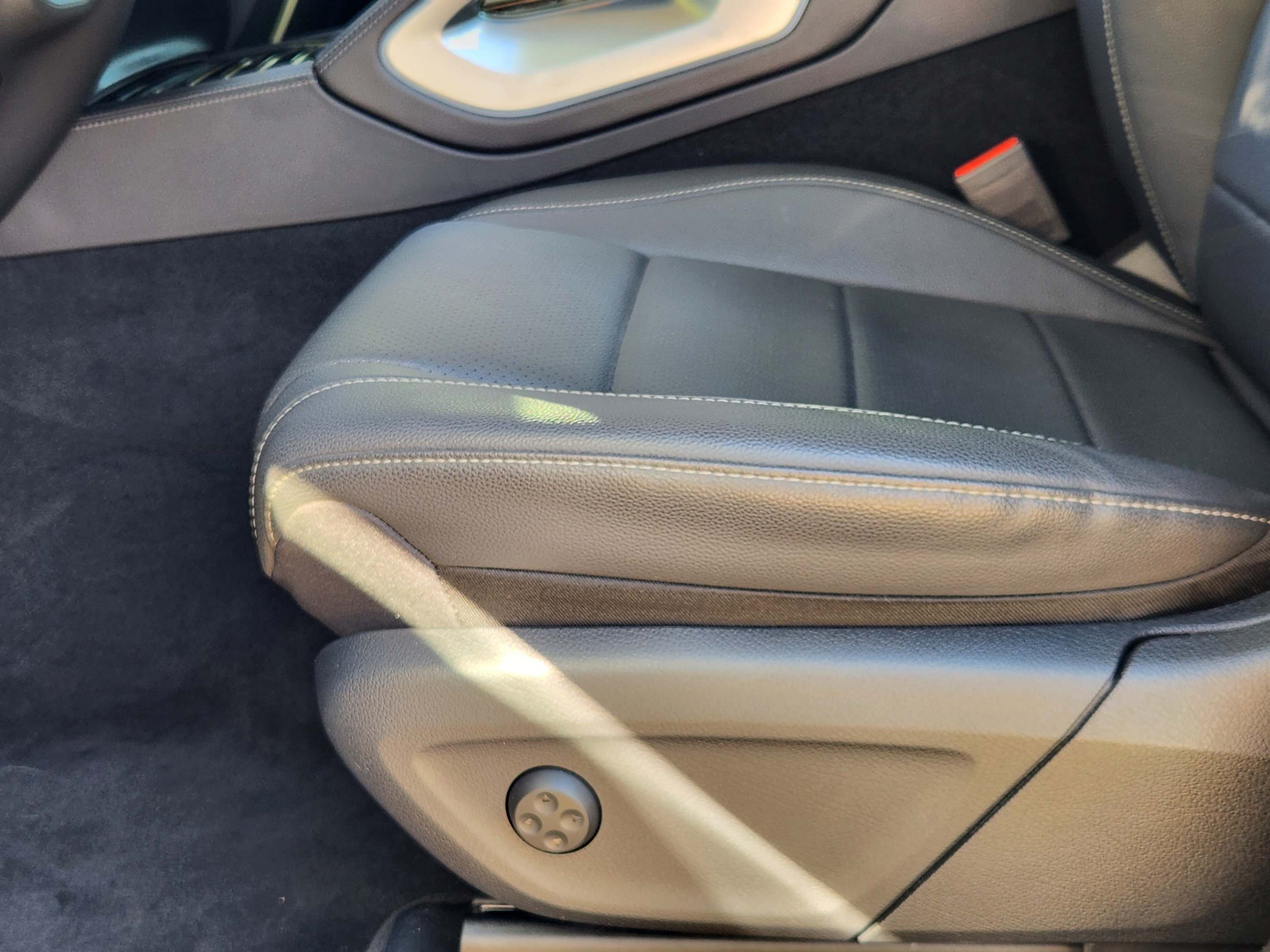 Used 2026 Mercedes-Benz GLE 450 4MATIC image 24