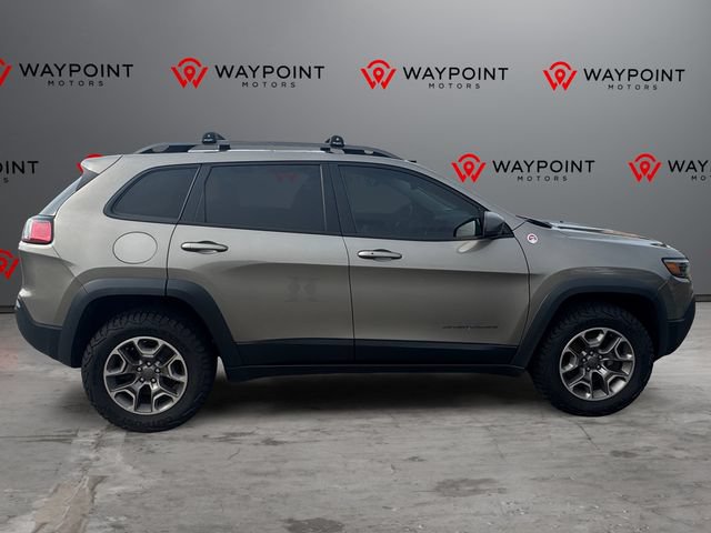 Used 2020 Jeep Cherokee Trailhawk w/ Cold Weather Group AWD/4WD image 8