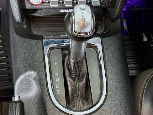 Used 2017 Ford Mustang Premium RWD image 18